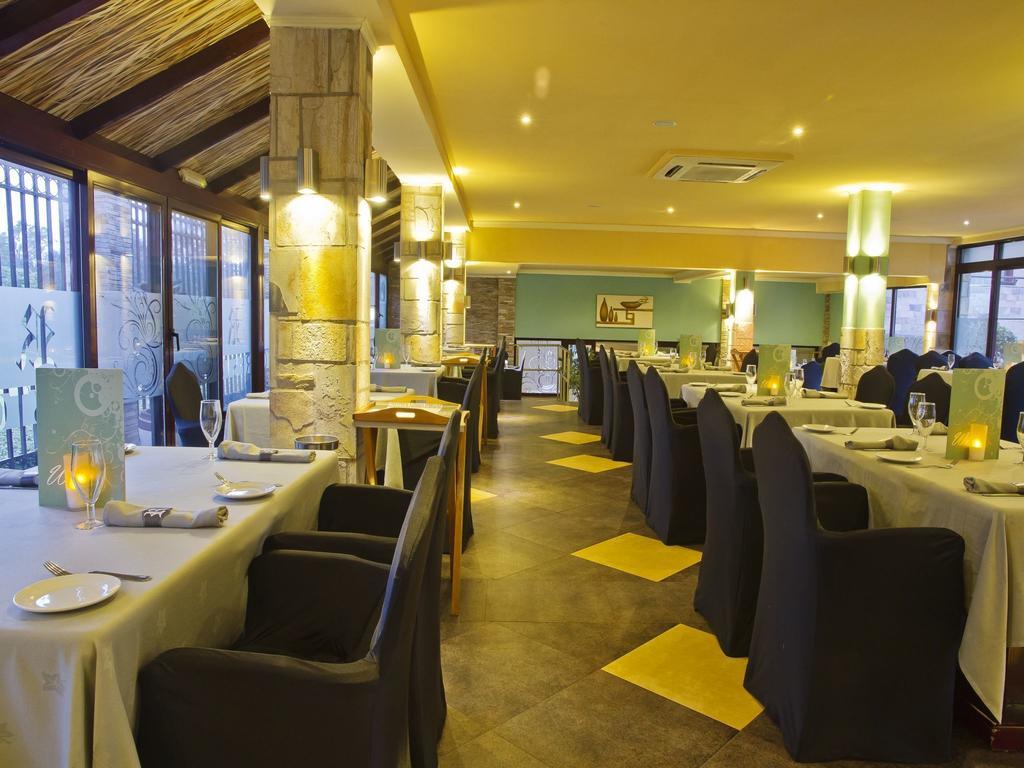 Roca Golf Hotel ブジュンブラ エクステリア 写真